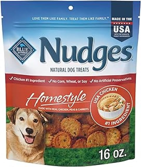 A dog treat bag of Blue Buffalo Nudges Homestyle.