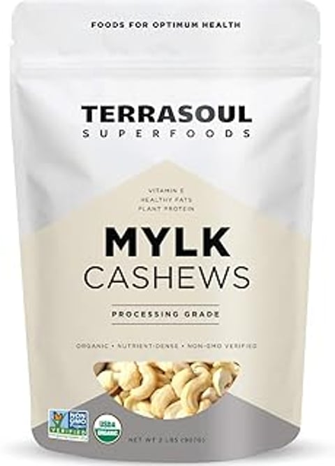 A bag of organic raw cashews from Terrasoul Superfoods.